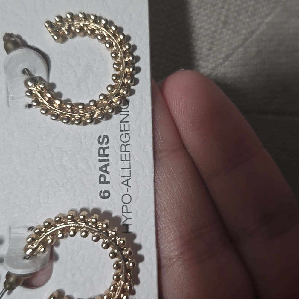 Gold Tone 5 Pair Earring Set - Picture 3 of 5